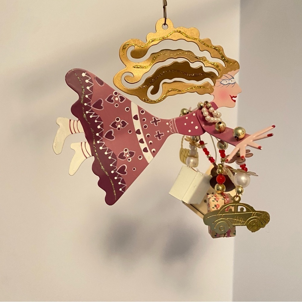 Silvestri Fanciful Flights By Karen Rossi Mom Metal Art Hanging Ornament - Picture 5 of 15